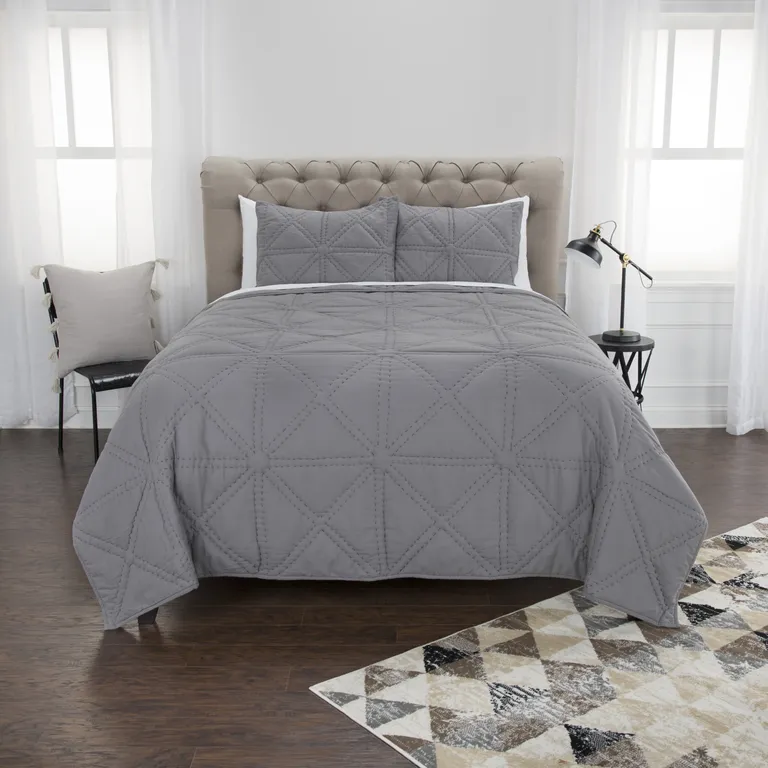 Queen 100% Cotton 300 Thread Count Machine Washable Down Alternative Comforter Photo 4