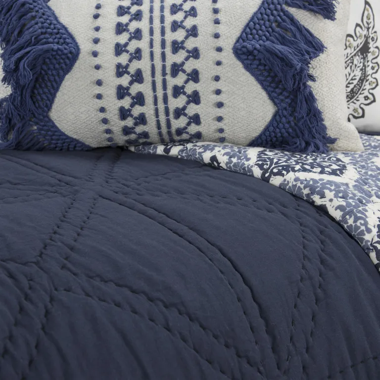 King 100% Cotton 300 Thread Count Machine Washable Down Alternative Comforter Photo 4