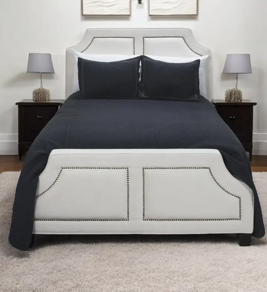 Indigo Queen 100% Cotton 300 Thread Count Machine Washable Down Alternative Comforter Photo 1