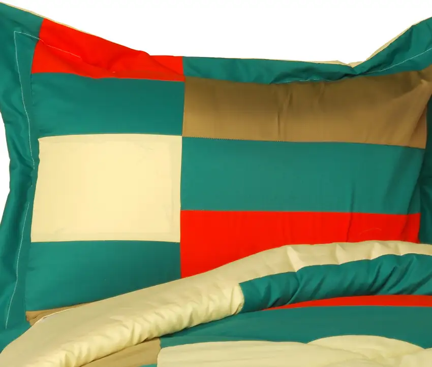 Joy Jungle -  Quilted Patchwork Down Alternative Comforter Set (Twin Size) Photo 2
