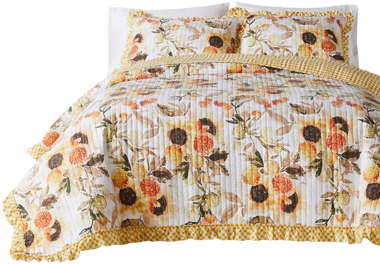 Kelsa 3 Piece Queen Quilt Set with 2 Pillow Shams and Cotton Fill Photo 1