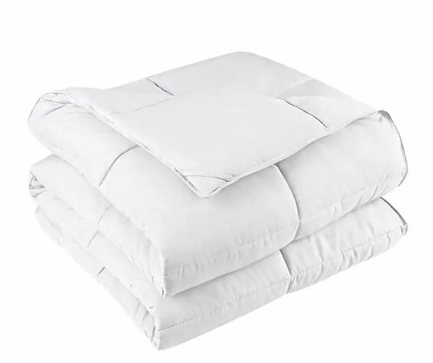 King/Cal King Traditional Microfiber Reversible 3 Piece Comforter Set in White Photo 4