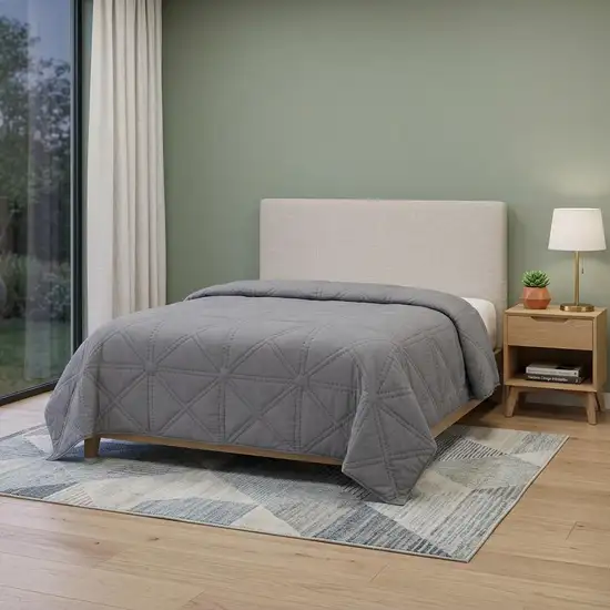 Gray Geometric King Quilt Photo 1