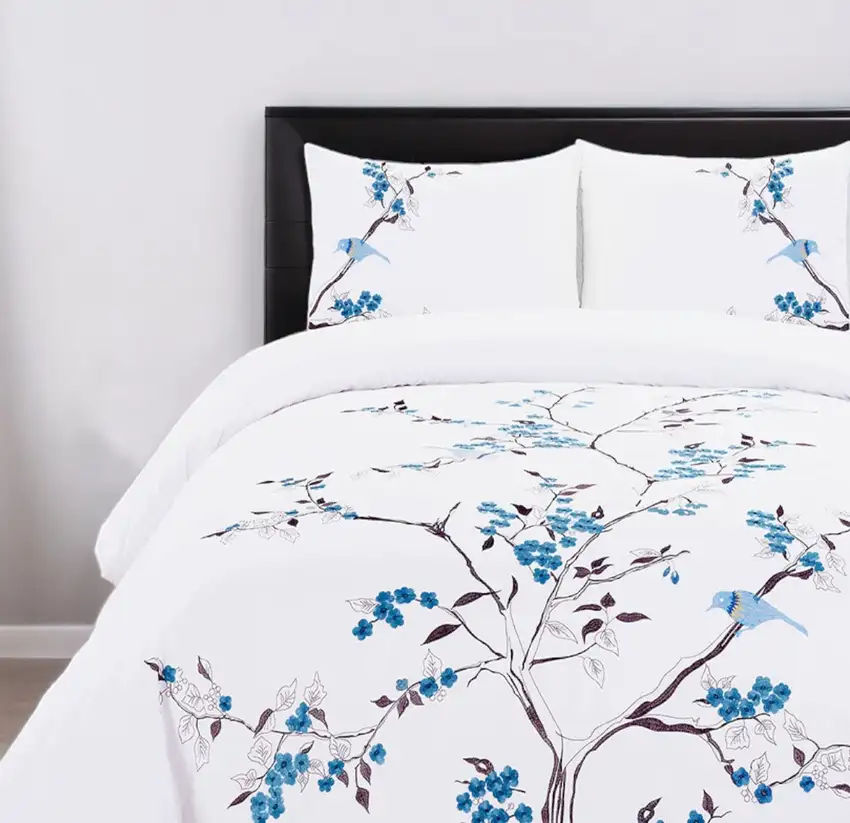 Blue and White King 100% Cotton 200 Thread Count Washable Duvet Cover Set Photo 1