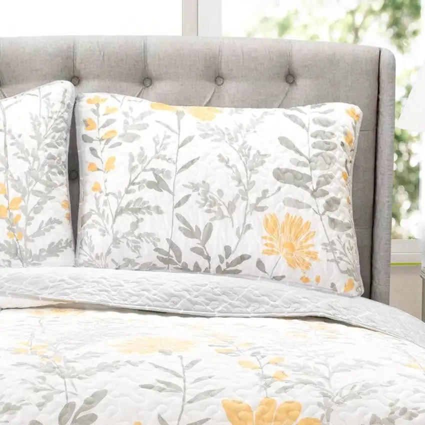 King Size Yellow Grey Floral Light/Thin Quilt Set Photo 2