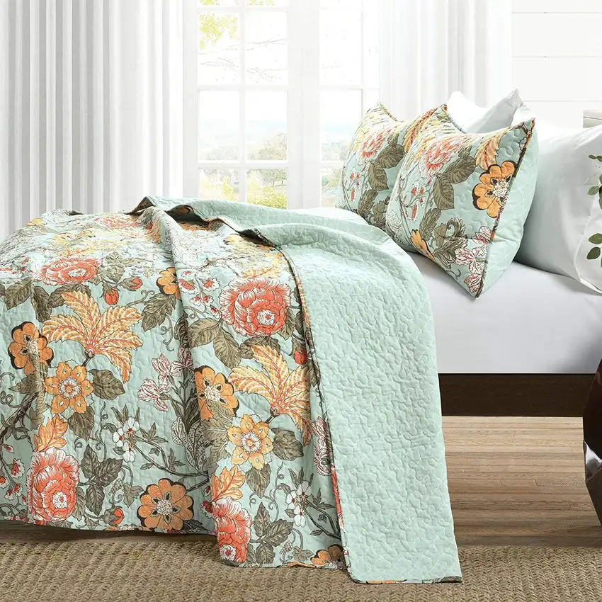 King size 3 Piece FarmHouse Teal Floral Cotton Reversible Quilt Set Photo 3