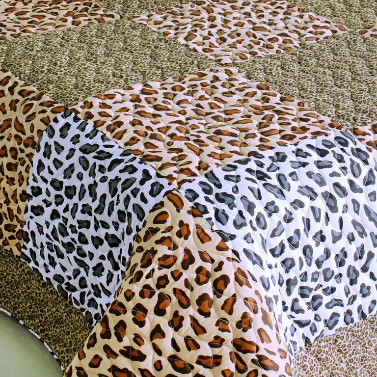 Leopard Pattern - 100% Cotton 3PC Vermicelli-Quilted Patchwork Quilt Set (Full/Queen Size) Photo 2