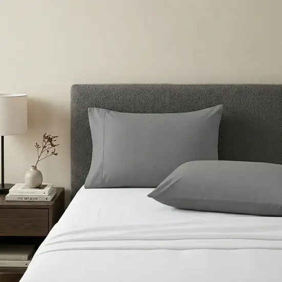 Set of Two Light Gray Cotton King Pillowcases Photo 1