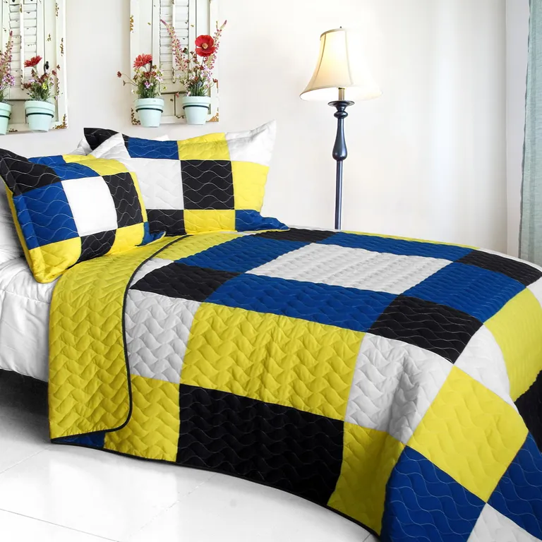 Little Smile - Vermicelli-Quilted Patchwork Geometric Quilt Set Full/Queen Photo 1