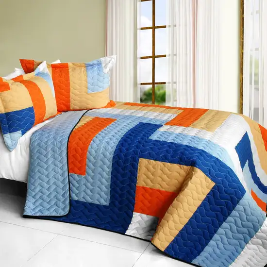 Love Parade -  3PC Vermicelli - Quilted Patchwork Quilt Set (Full/Queen Size) Photo 1