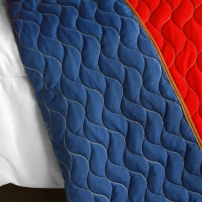 Love Westlife -  3PC Vermicelli-Quilted Patchwork Quilt Set (Full/Queen Size) Photo 3