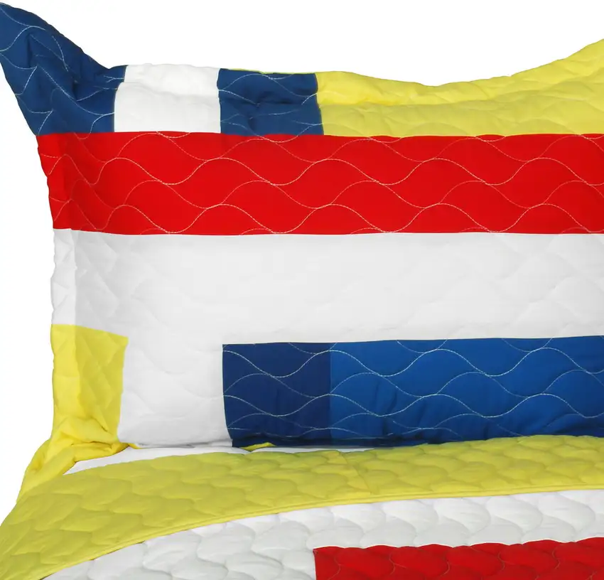Marionnaud -  Vermicelli-Quilted Patchwork Geometric Quilt Set Full/Queen Photo 2