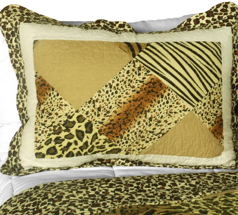 Melody Fair - 3PC Cotton Contained Vermicelli-Quilted Patchwork Quilt Set (Full/Queen Size) Photo 1