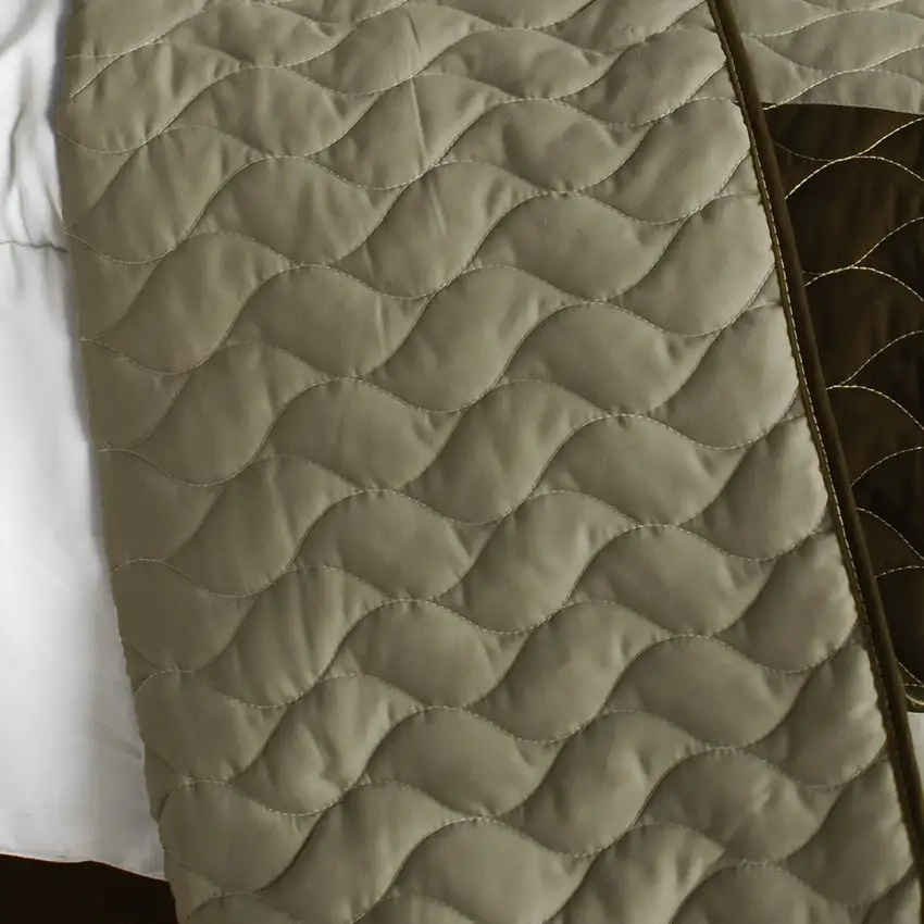 Milky Quartz - B -  Vermicelli-Quilted Patchwork Geometric Quilt Set Full/Queen Photo 3