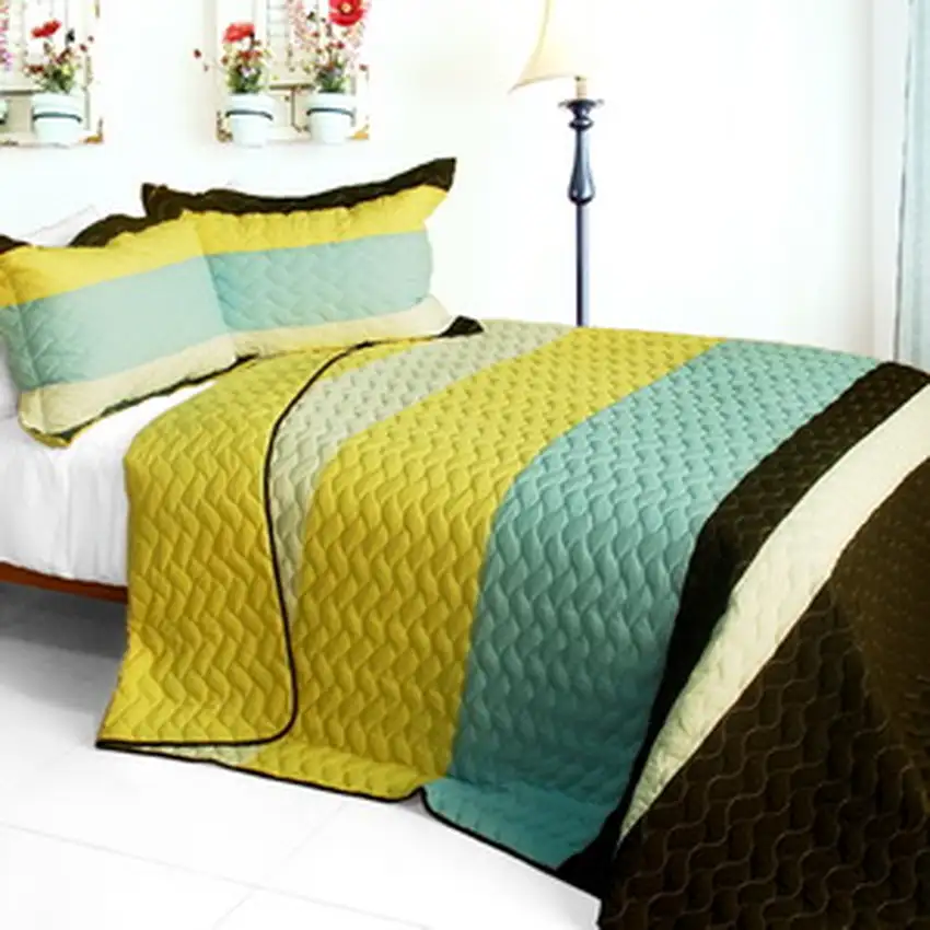 Mira Beauty -  3PC Vermicelli-Quilted Patchwork Quilt Set (Full/Queen Size) Photo 1
