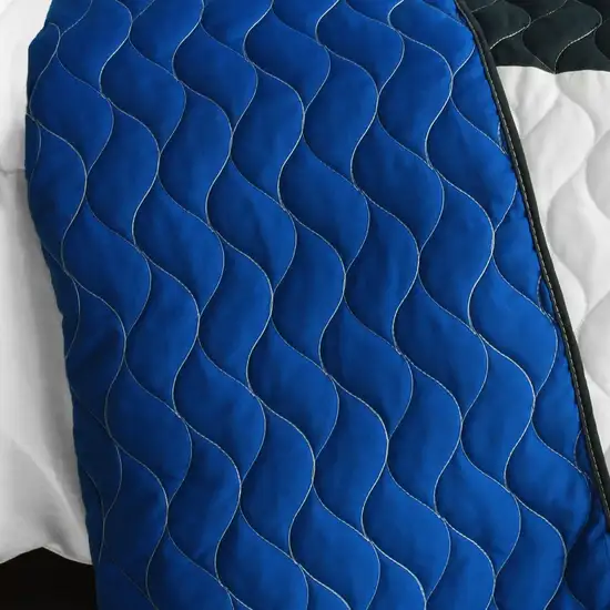 Moment -  Vermicelli-Quilted Patchwork Geometric Quilt Set Full/Queen Photo 3