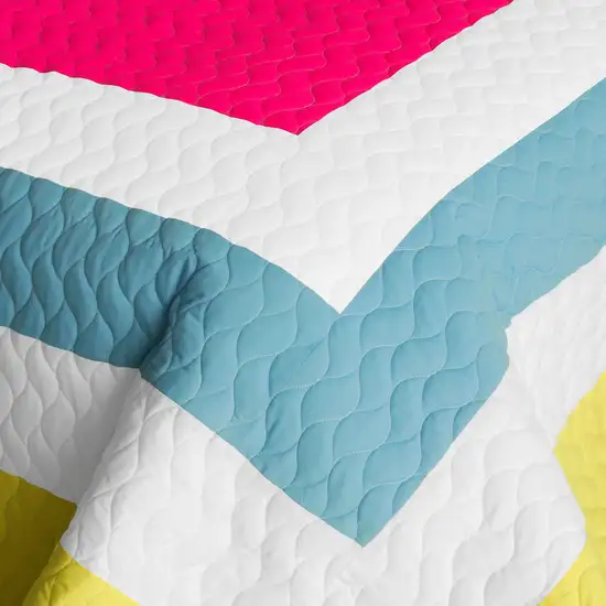 Moon's Passion -  Vermicelli-Quilted Patchwork Geometric Quilt Set Full/Queen Photo 4
