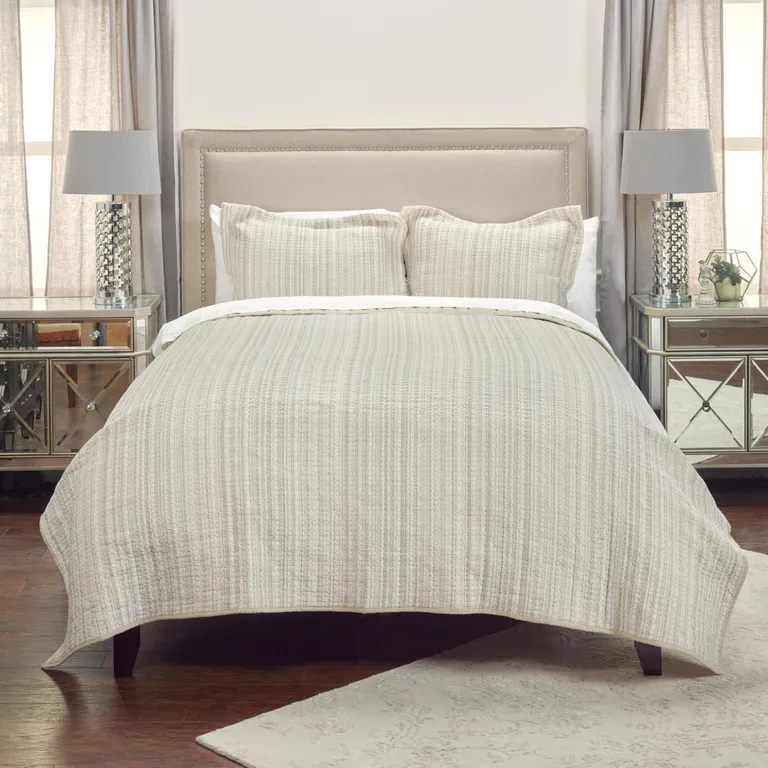 Multi- Earth Tones Queen 100% Cotton 300 Thread Count Machine Washable Down Alternative Comforter Photo 1