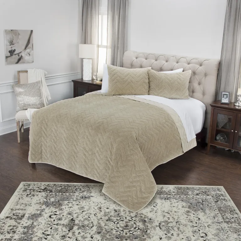 Natural King 100% Cotton 300 Thread Count Dry Clean Only Down Alternative Comforter Photo 5