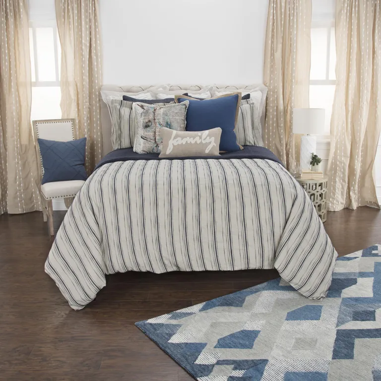 King Linen 300 Thread Count Dry Clean Only Duvet Cover Photo 5