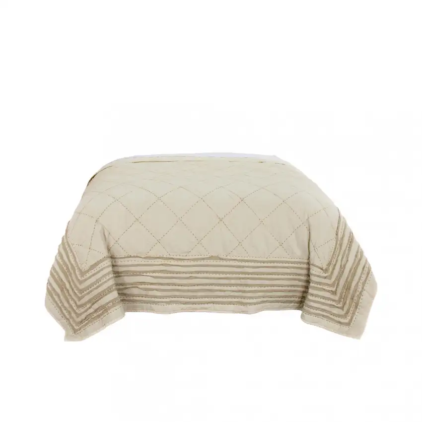 Ivory Geometric Queen Quilt Photo 2