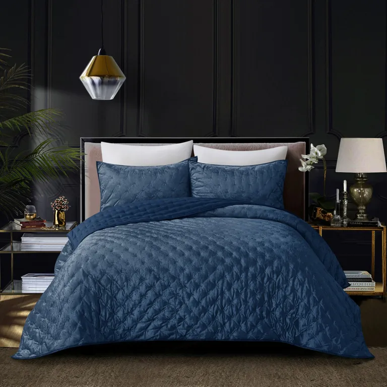 Queen Polyester 220 Thread Count Washable Down Comforter Set Photo 4