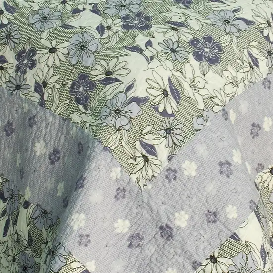 Noble Garden -  Cotton 3PC Vermicelli-Quilted Patchwork Quilt Set (Full/Queen Size) Photo 5