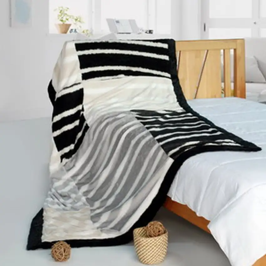 Onitiva - Classic Stripe -  Patchwork Throw Blanket (61 by 86.6 inches) Photo 2
