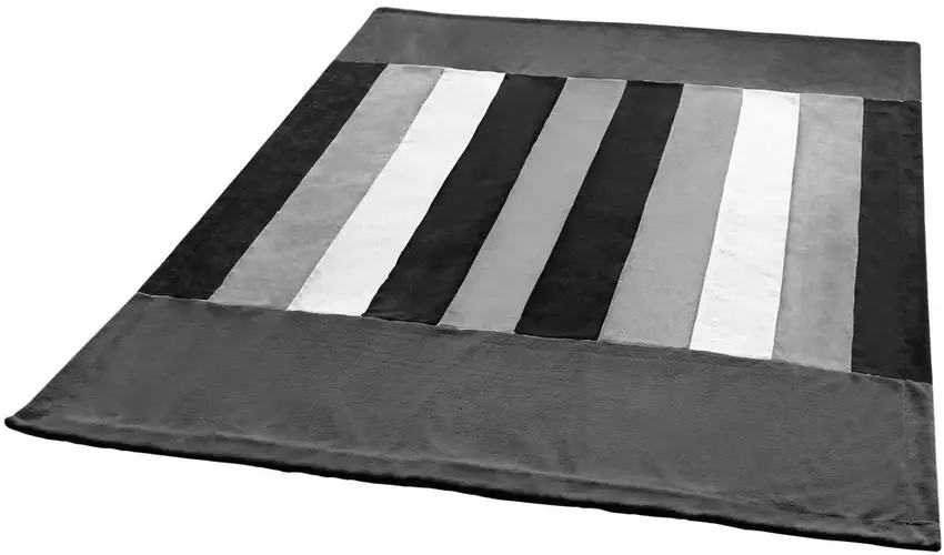 Onitiva - Dove Gray -  Soft Coral Fleece Patchwork Throw Blanket (59 by 78.7 inches) Photo 2
