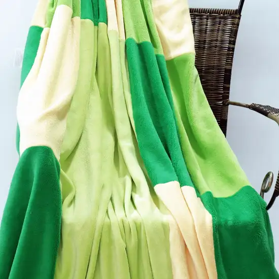Onitiva - Emerald Dream -  Soft Coral Fleece Patchwork Throw Blanket (59 by 78.7 inches) Photo 3