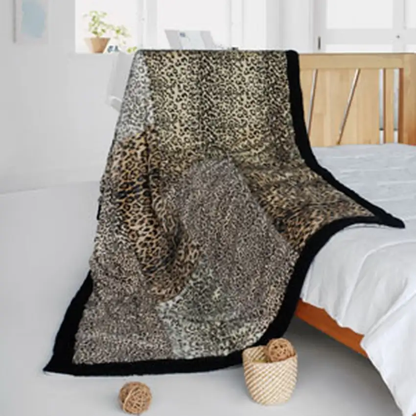 Onitiva - Fanstaty -  Animal Style Patchwork Throw Blanket (61 by 86.6 inches) Photo 2