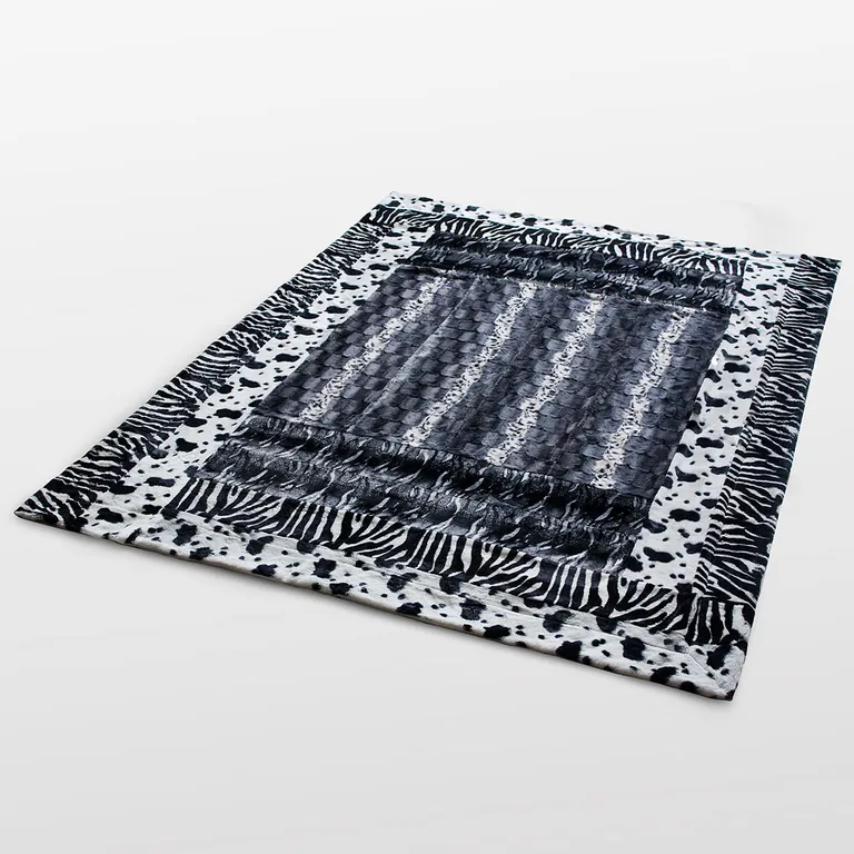 Onitiva - Happy Dream - Patchwork Throw Blanket (86.6 by 63 inches) Photo 2