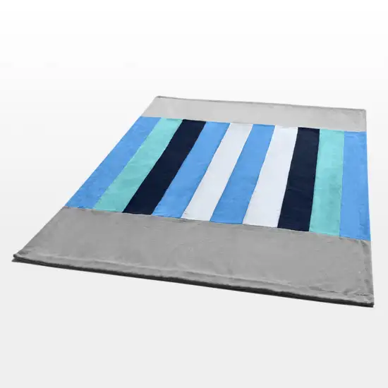 Onitiva - Oceanus -  Soft Coral Fleece Patchwork Throw Blanket (59 by 78.7 inches) Photo 2