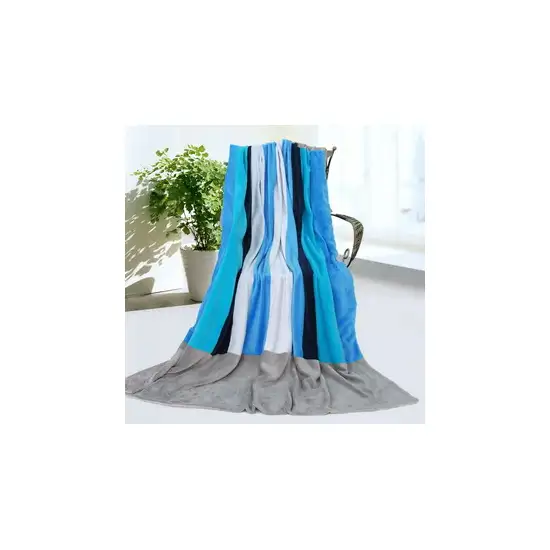 Onitiva - Oceanus -  Soft Coral Fleece Patchwork Throw Blanket (59 by 78.7 inches) Photo Swatch