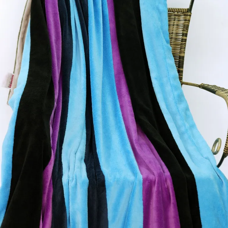 Onitiva - Pattaya Beach - Soft Coral Fleece Patchwork Throw Blanket (59 by 78.7 inches) Photo 2