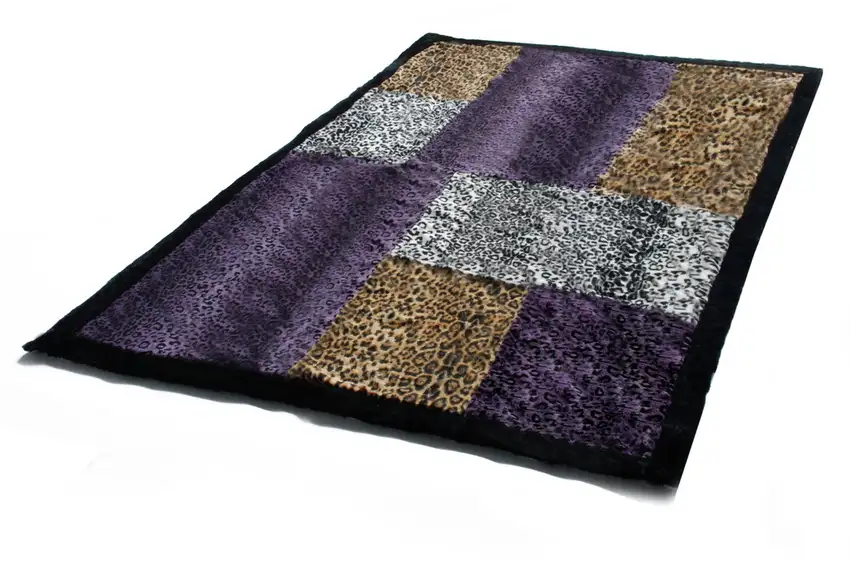 Onitiva - Precious Heartbeat -  Patchwork Throw Blanket (61 by 86.6 inches) Photo 3