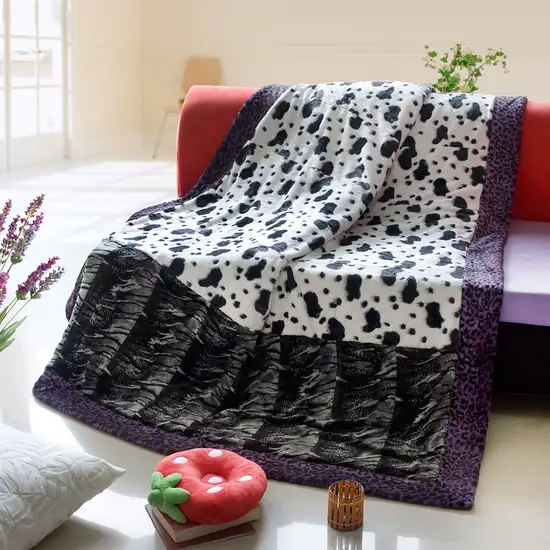 Onitiva - Tasteful Life -A -  Patchwork Throw Blanket (86.6 by 63 inches) Photo 1