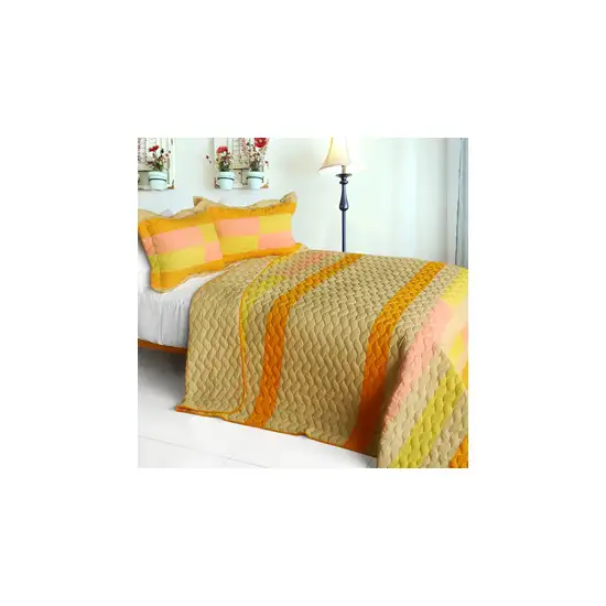 Piece Together Memories -  3PC Patchwork Quilt Set (Full/Queen Size) Photo 1