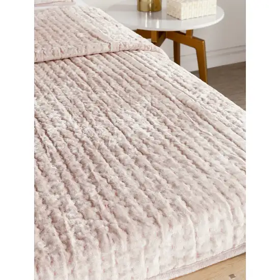 Pink King Polyester Thread Count Machine Washable Down Alternative Comforter Photo 2