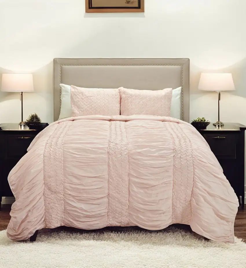 Pink Twin 100% Cotton 300 Thread Count Machine Washable Down Alternative Comforter Photo 1