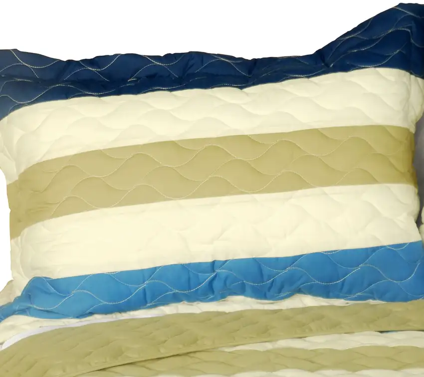 Pure Sea Air -  3PC Patchwork Quilt Set (Full/Queen Size) Photo 2
