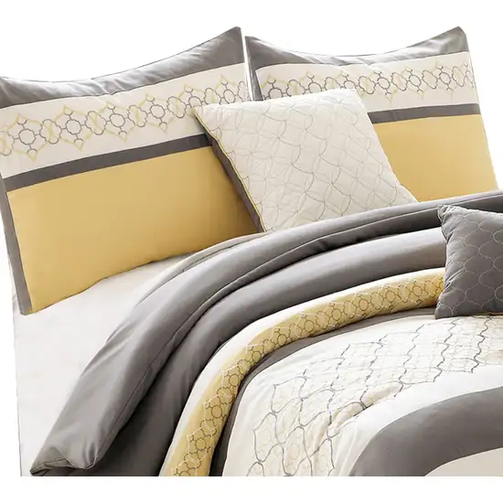 Quatrefoil Print Queen Size 7 Piece Fabric Comforter Set Photo 2