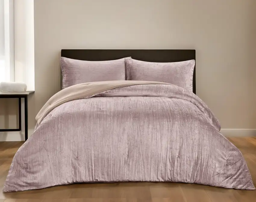 Blush Queen Polyester 180 Thread Count Washable Down Comforter Set Photo 1