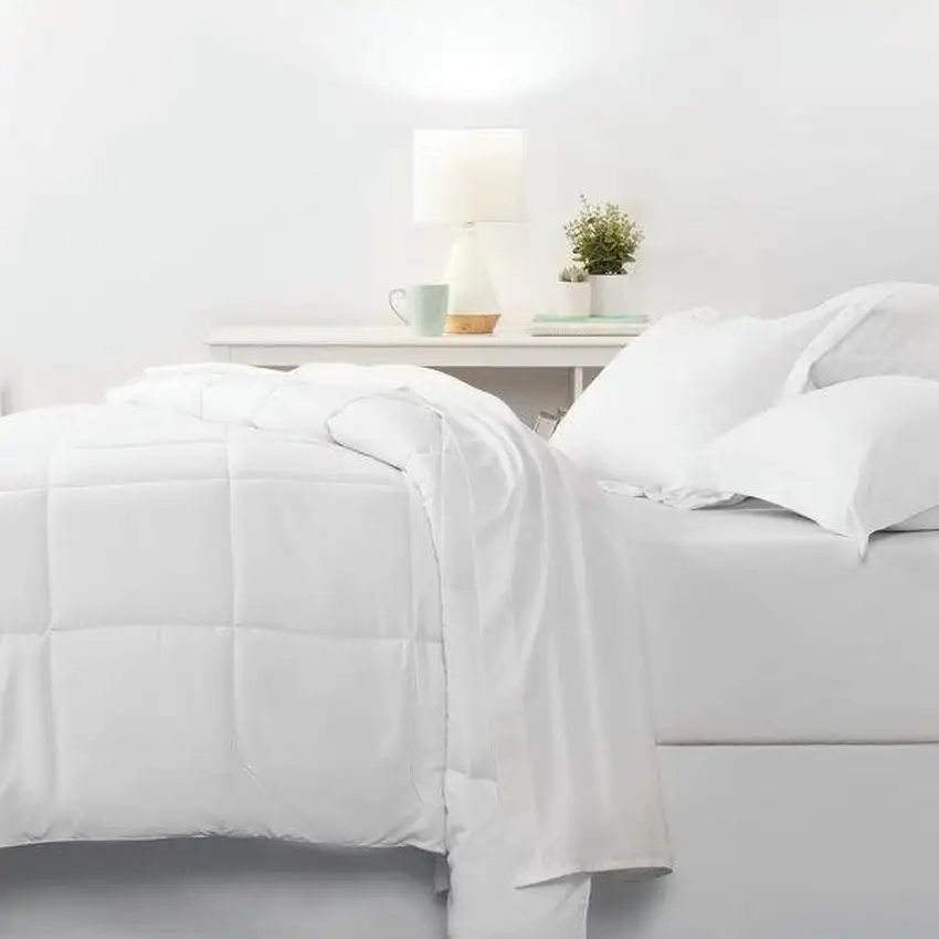 Queen Size Microfiber 6-Piece Reversible Bed In A Bag Comforter Set in White Photo 3