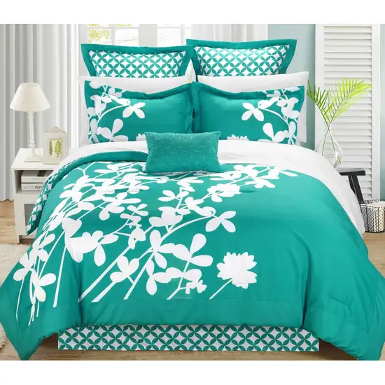 Queen size Turquoise 7-Piece Floral Bed in a Bag Comforter Set Photo 1
