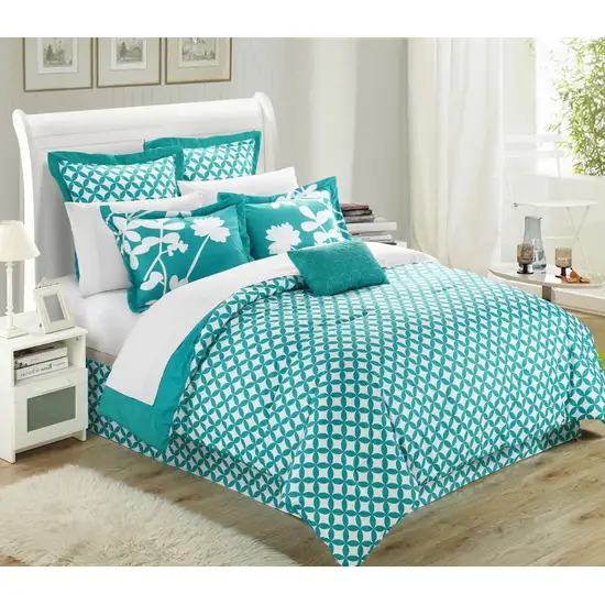 Queen size Turquoise 7-Piece Floral Bed in a Bag Comforter Set Photo 2
