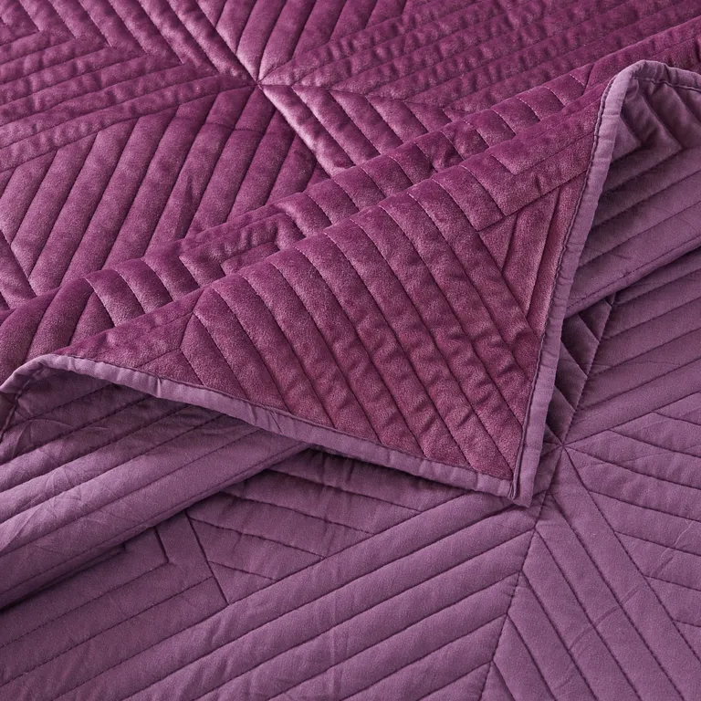 Rio 60 Inch Quilted Throw Blanket, Diamond Stitching, Dutch Velvet Photo 3