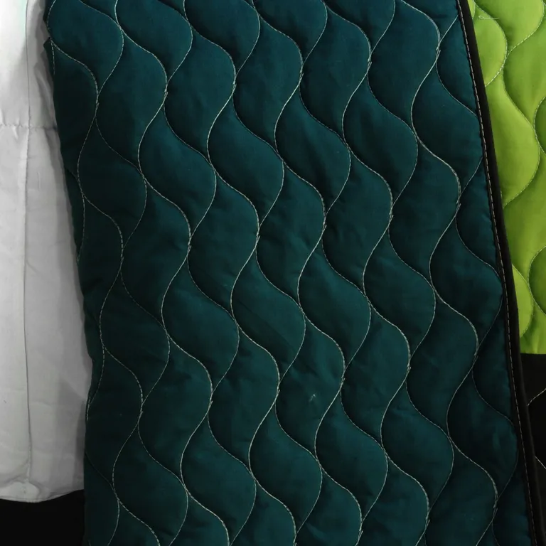 Rising Girl - Vermicelli-Quilted Patchwork Geometric Quilt Set Full/Queen Photo 3