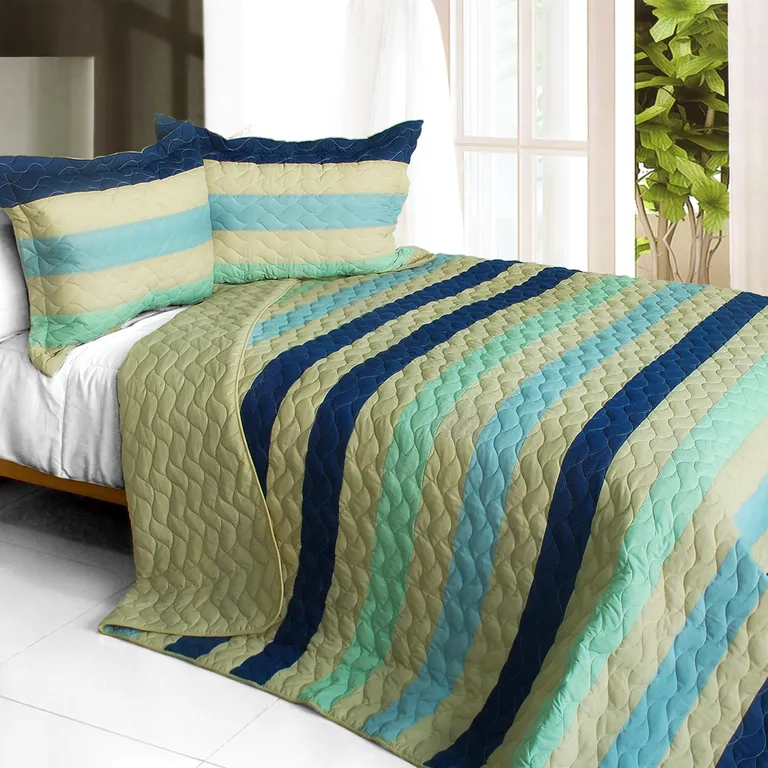 Rising to the Top - 3PC Vermicelli-Quilted Patchwork Quilt Set (Full/Queen Size) Photo 1