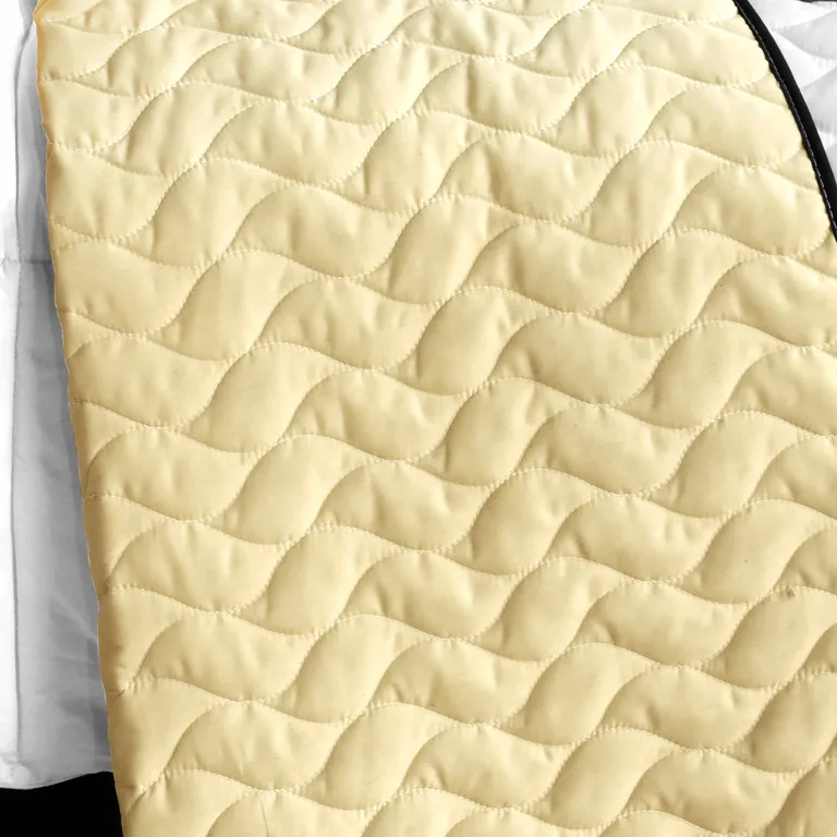 Rock Paper Scissors - 3PC Vermicelli - Quilted Patchwork Quilt Set (Full/Queen Size) Photo 3